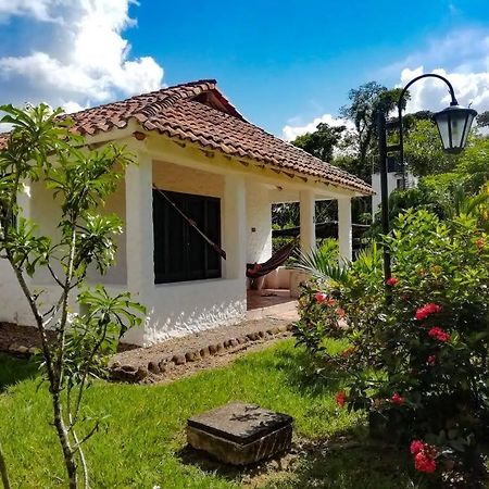 Hotel Campestre Arboretto Вильявисенсио Экстерьер фото