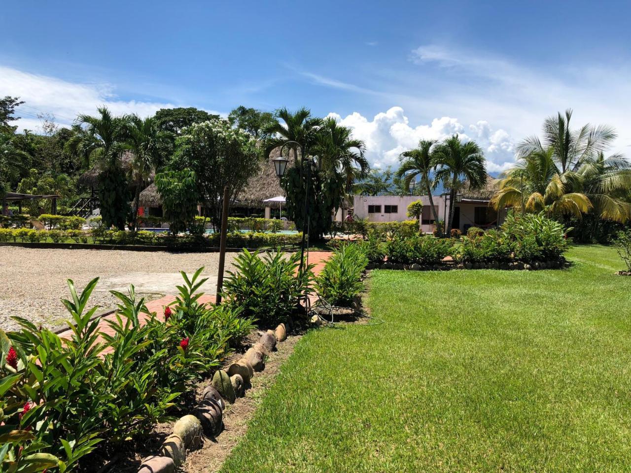 Hotel Campestre Arboretto Вильявисенсио Экстерьер фото
